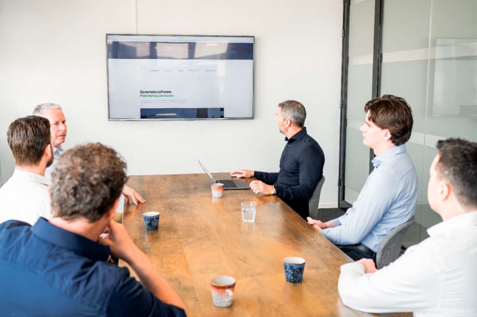 POLE team in overleg over doorontwikkeling